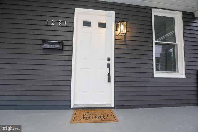 1234 MAIN ST, Harrisburg, PA 17113