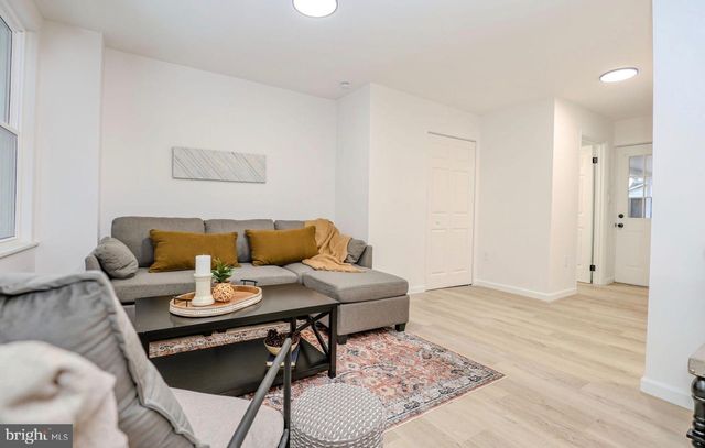 1234 MAIN ST, Harrisburg, PA 17113