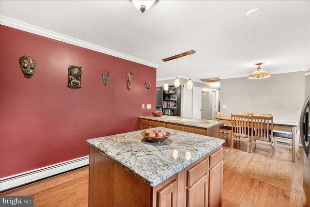 9712 THOMPSON DR, Ijamsville, MD 21754