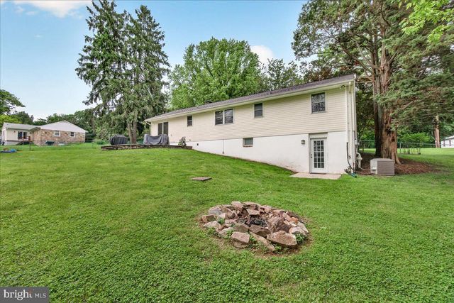 9712 THOMPSON DR, Ijamsville, MD 21754
