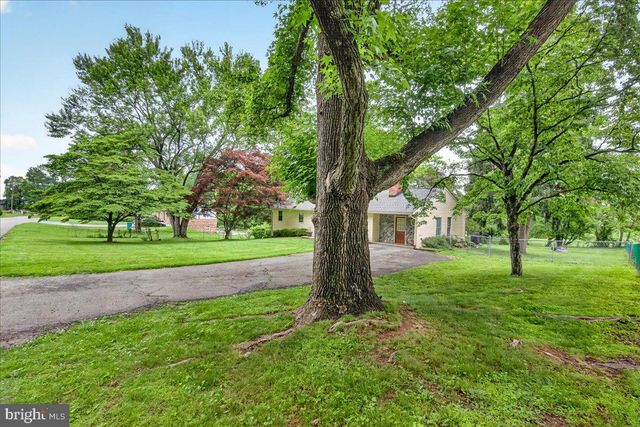 9712 THOMPSON DR, Ijamsville, MD 21754