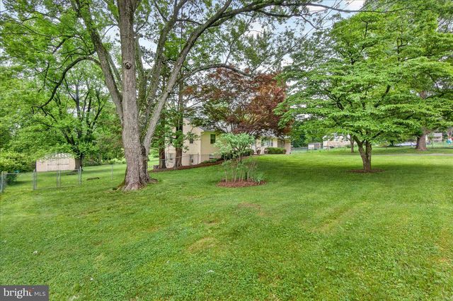 9712 THOMPSON DR, Ijamsville, MD 21754