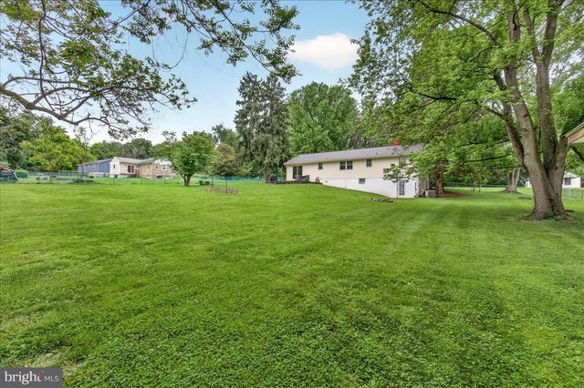 9712 THOMPSON DR, Ijamsville, MD 21754