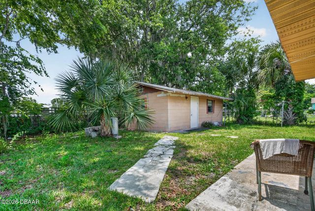 610 Holmes Avenue, Daytona Beach, FL 32114