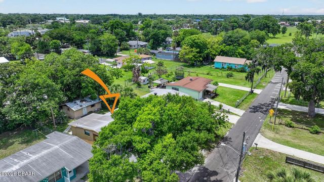 610 Holmes Avenue, Daytona Beach, FL 32114
