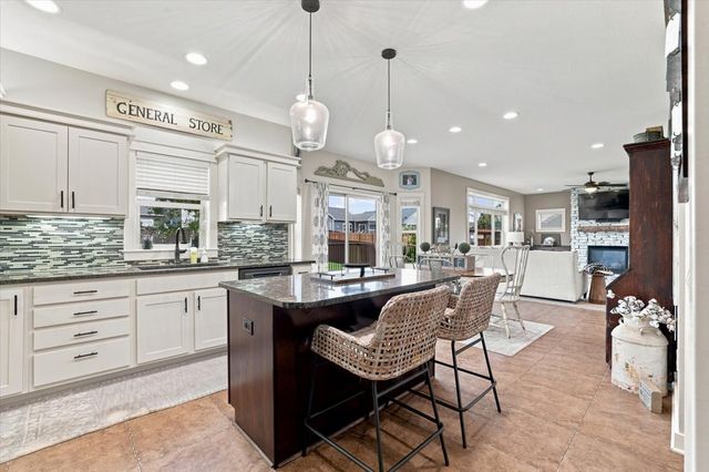 4803 NE Hillcrest Court, Ankeny, IA 50021