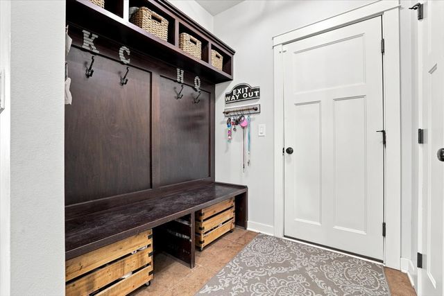 4803 NE Hillcrest Court, Ankeny, IA 50021