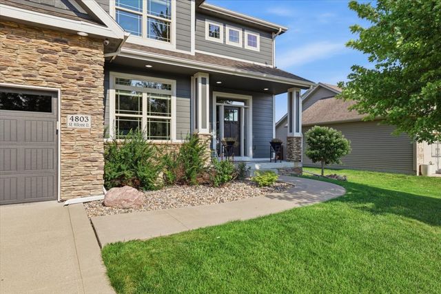 4803 NE Hillcrest Court, Ankeny, IA 50021