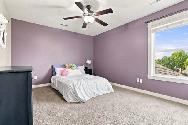 4803 NE Hillcrest Court, Ankeny, IA 50021