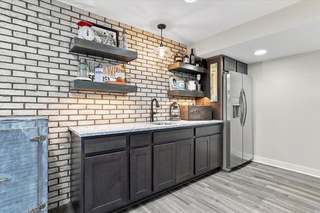 4803 NE Hillcrest Court, Ankeny, IA 50021