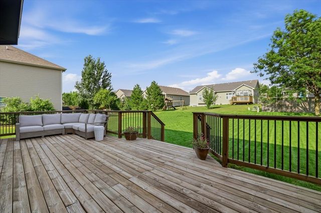 4803 NE Hillcrest Court, Ankeny, IA 50021