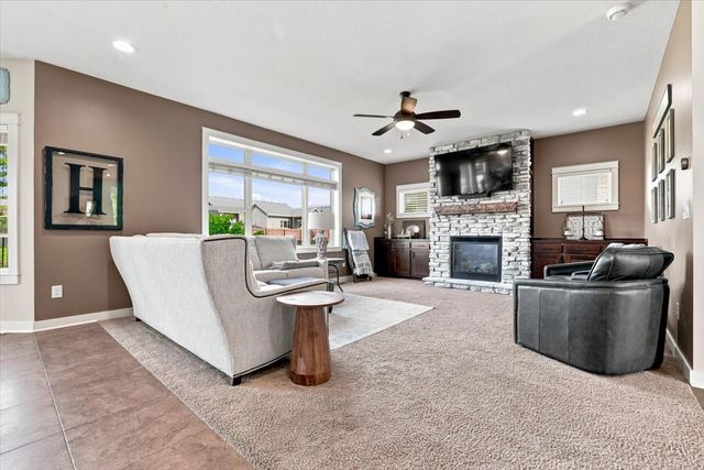 4803 NE Hillcrest Court, Ankeny, IA 50021