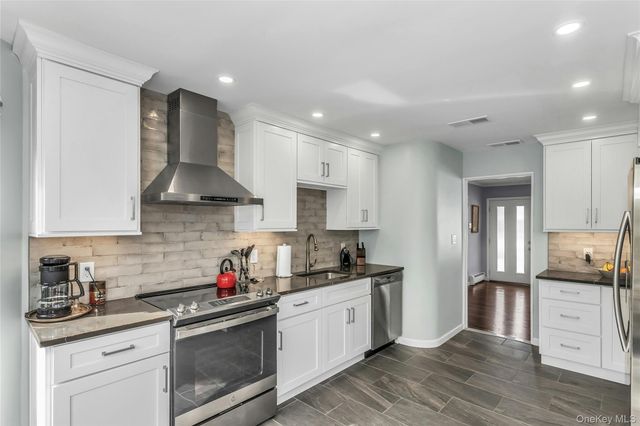 69 Bogart Avenue, Port Washington, NY 11050