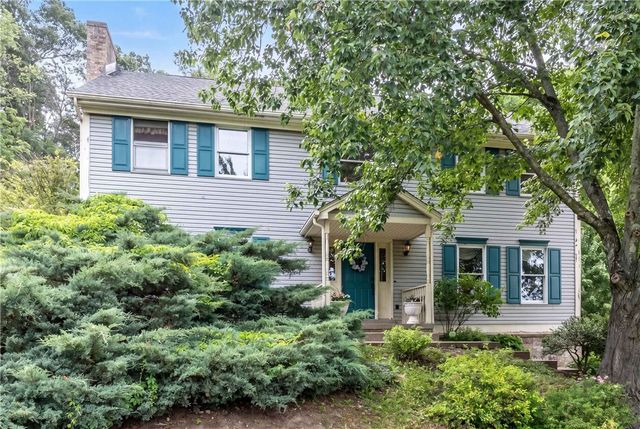 2414 Wedgewood Dr, Franklin Park, PA 15090