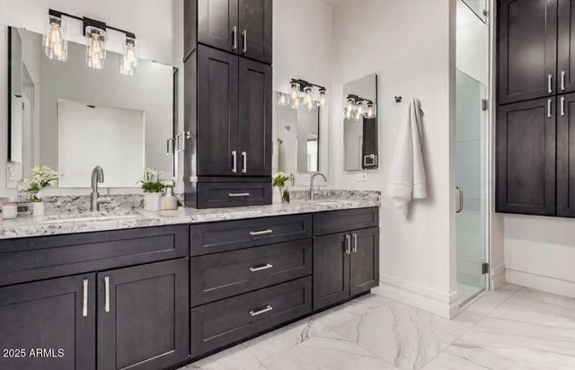 2605 W Ute Court, New River, AZ 85087