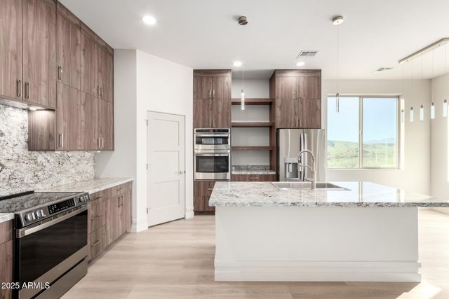 2605 W Ute Court, New River, AZ 85087