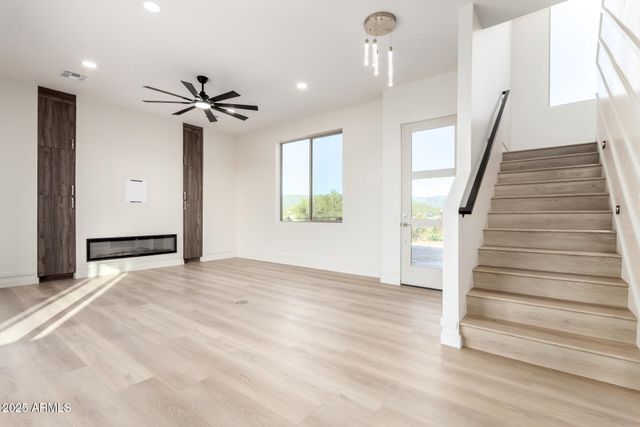 2605 W Ute Court, New River, AZ 85087