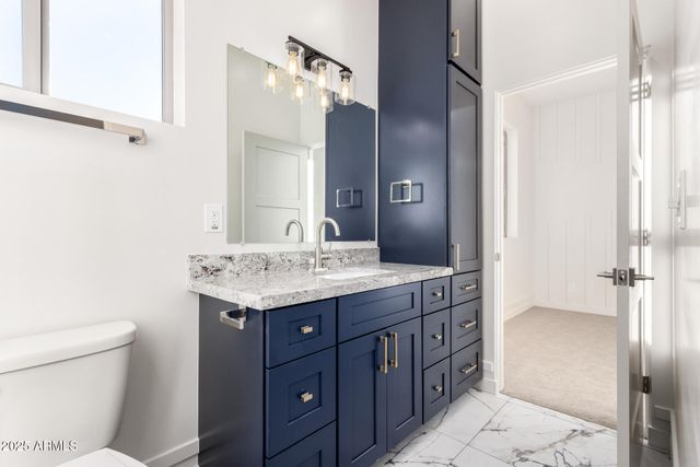 2605 W Ute Court, New River, AZ 85087