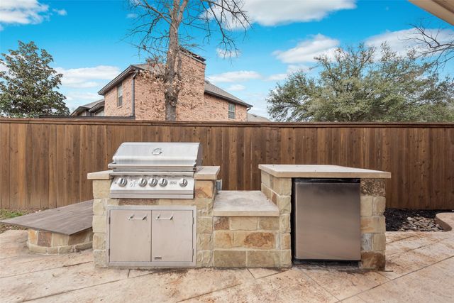 219 Indian Creek Drive, Trophy Club, TX 76262