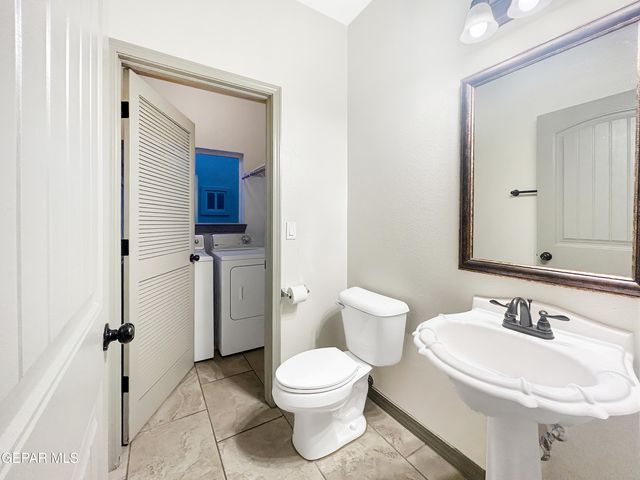 13125 Lost Willow Avenue, El Paso, TX 79938