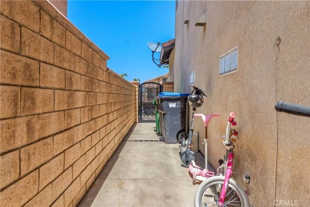 9265 Nickellaus Court, Corona, CA 92883