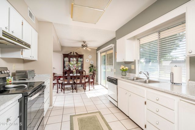 10007 W PLEASANT VALLEY Road, Sun City, AZ 85351