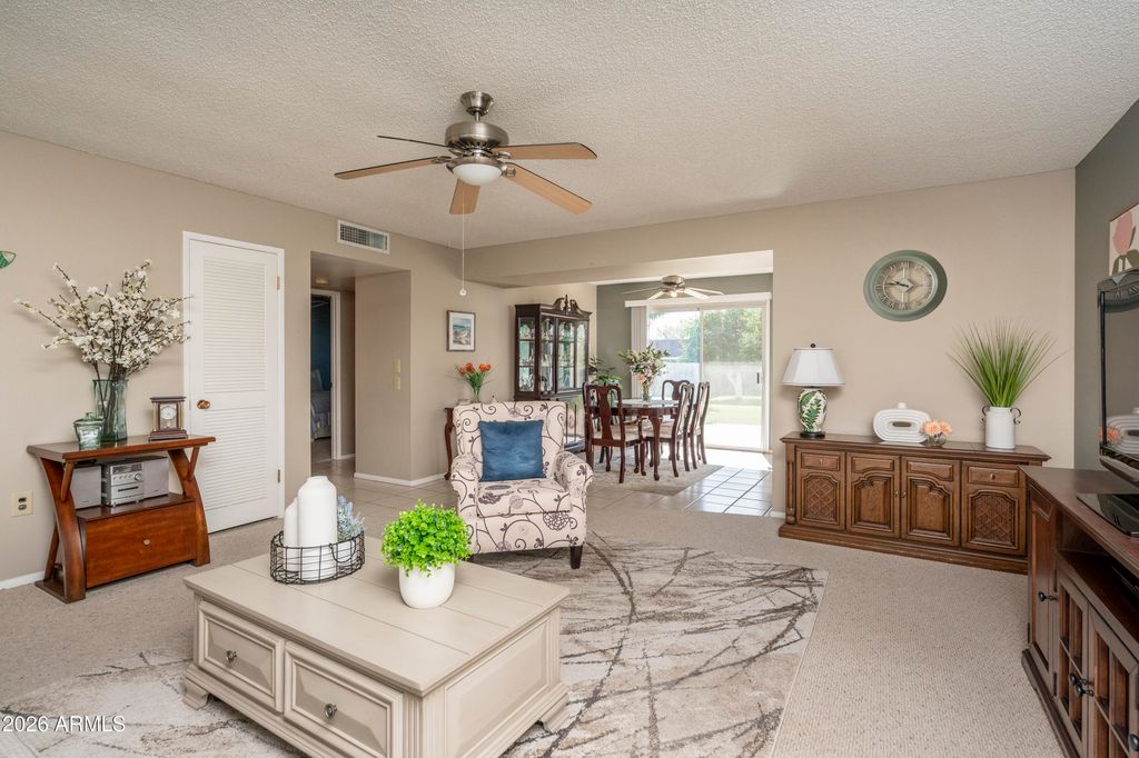 10007 W PLEASANT VALLEY Road, Sun City, AZ 85351 — photo 4