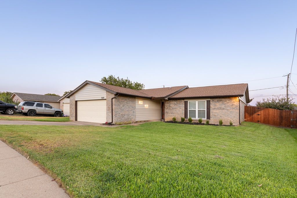 3610 Palomino Drive, Arlington, TX 76017 — photo 5