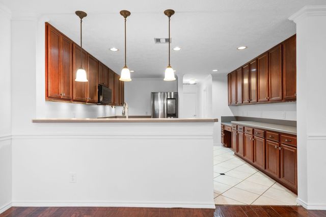 2810 Legends Knoll Drive, Spring, TX 77386