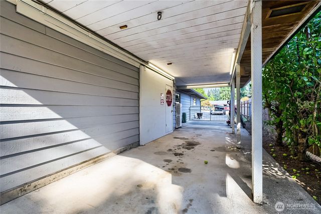 7804 57th Drive NE, Marysville, WA 98270