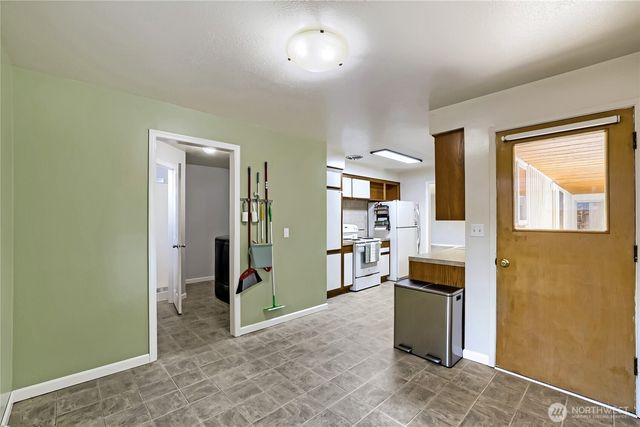 7804 57th Drive NE, Marysville, WA 98270