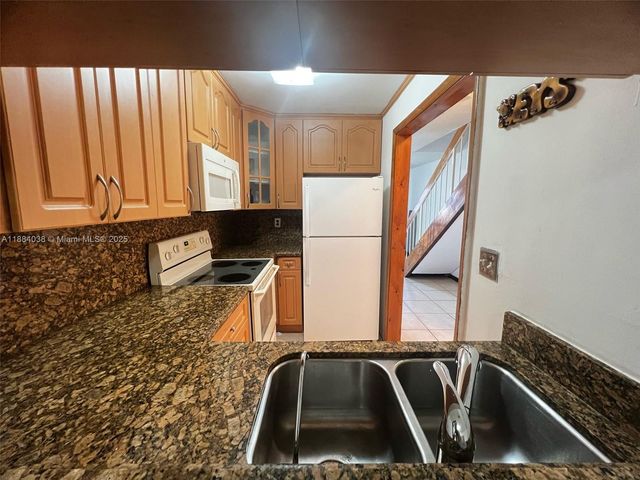 13345 SW 59th Ln, Miami, FL 33183