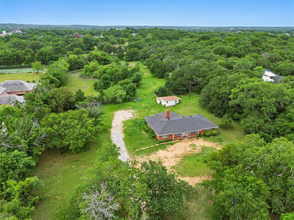 2655 Johnson Road, Southlake, TX 76092