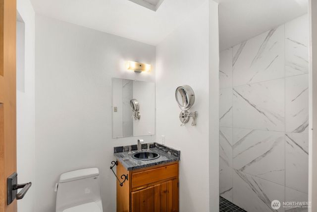38104 Hillview Lane NE, Hansville, WA 98340