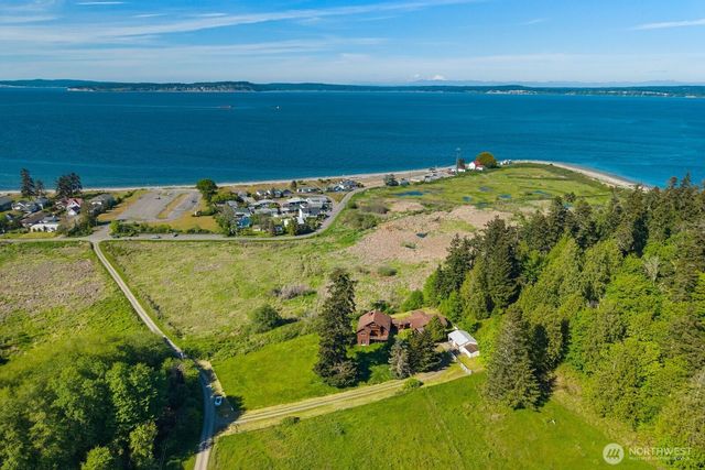 38104 Hillview Lane NE, Hansville, WA 98340