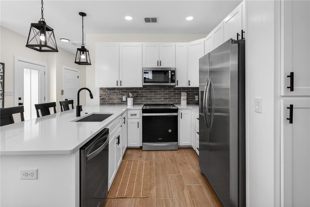 603 E Avenue G 304, Port Aransas, TX 78373