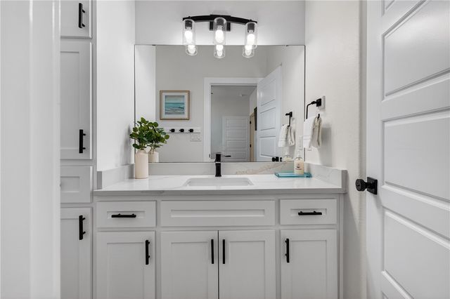 603 E Avenue G 304, Port Aransas, TX 78373
