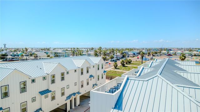 603 E Avenue G 304, Port Aransas, TX 78373
