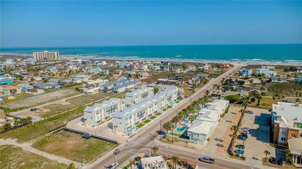 603 E Avenue G 304, Port Aransas, TX 78373