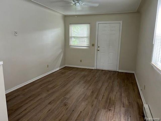 4336 Richalva Court, Waterford, MI 48329