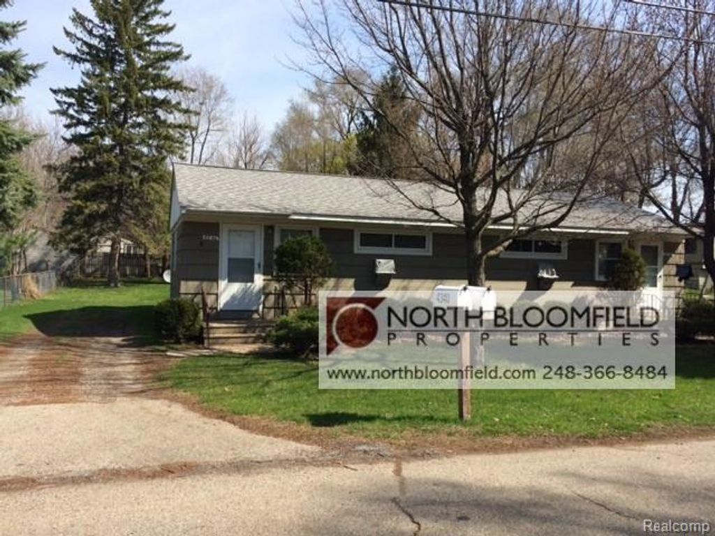 4336 Richalva Court, Waterford, MI 48329