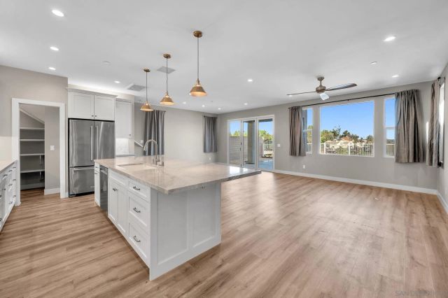 2942 Copley Ave, San Diego, CA 92116