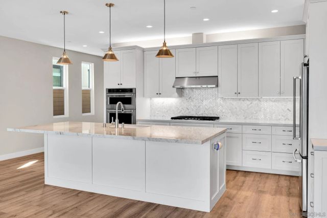 2942 Copley Ave, San Diego, CA 92116
