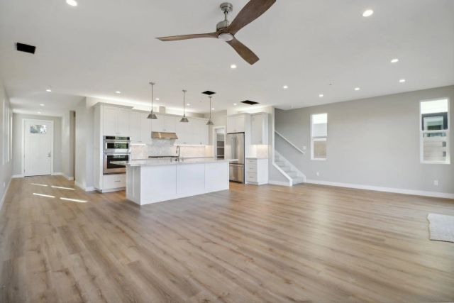 2942 Copley Ave, San Diego, CA 92116