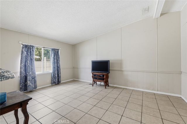 29667 Cromwell, Castaic, CA 91384