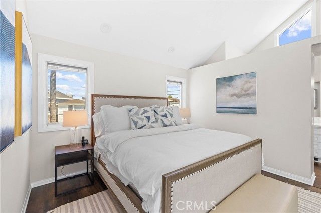 124 Garnet Avenue, Newport Beach, CA 92662