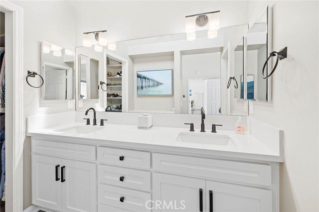 124 Garnet Avenue, Newport Beach, CA 92662