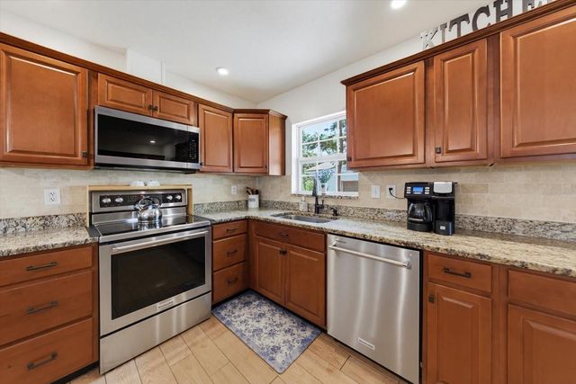 1333 BAYVIEW DRIVE, Clearwater, FL 33756