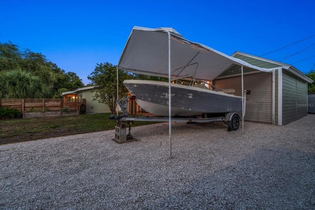 1333 BAYVIEW DRIVE, Clearwater, FL 33756