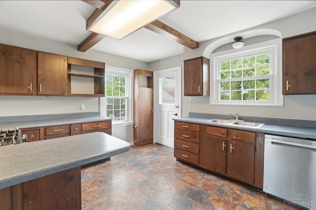 3904 Oleary Avenue, Cincinnati, OH 45236